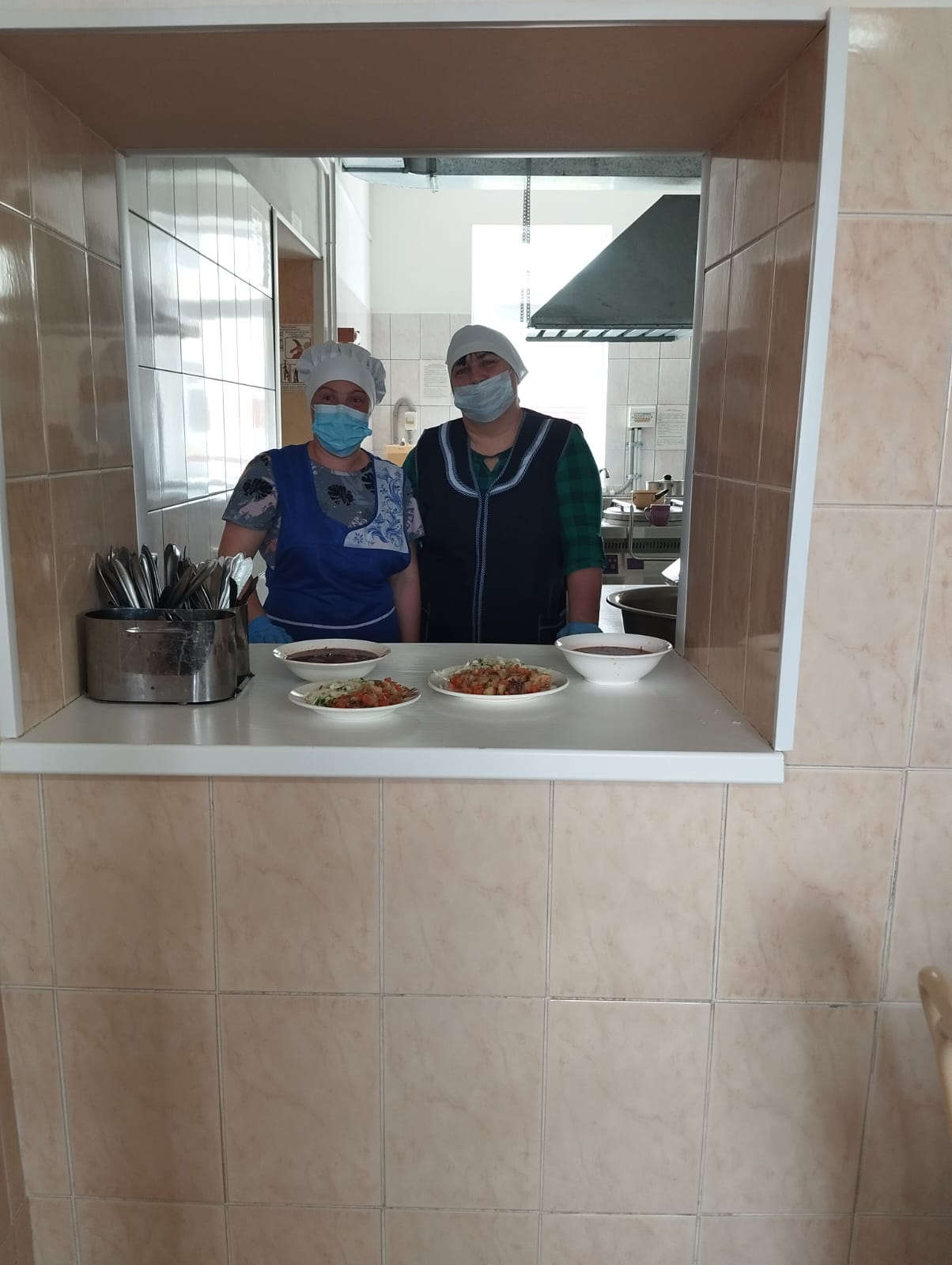 Изображения столовой.